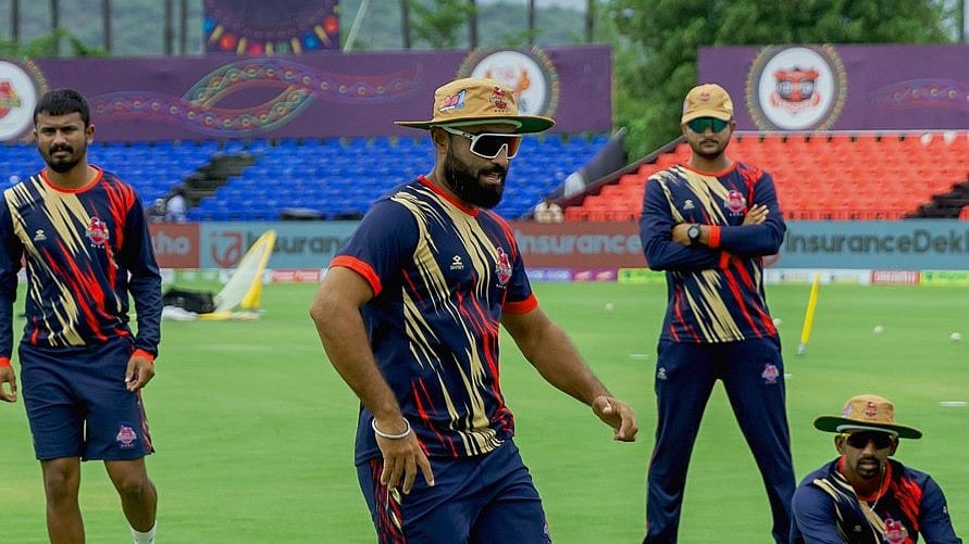 Photo: X/ @supergillies : Chepauk Super Gillies players during a practice session in TNPL 2024.